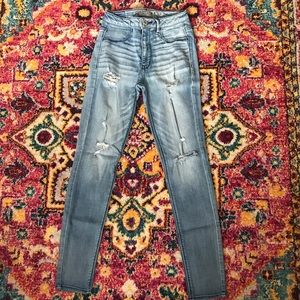 High Waisted America Eagle skinny jeans